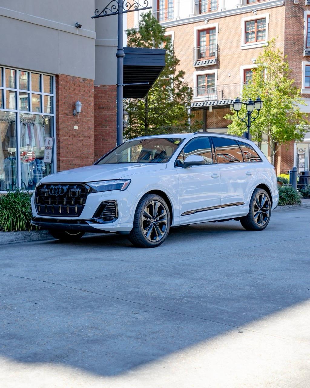Audi Q7 at Audi Baton Rouge