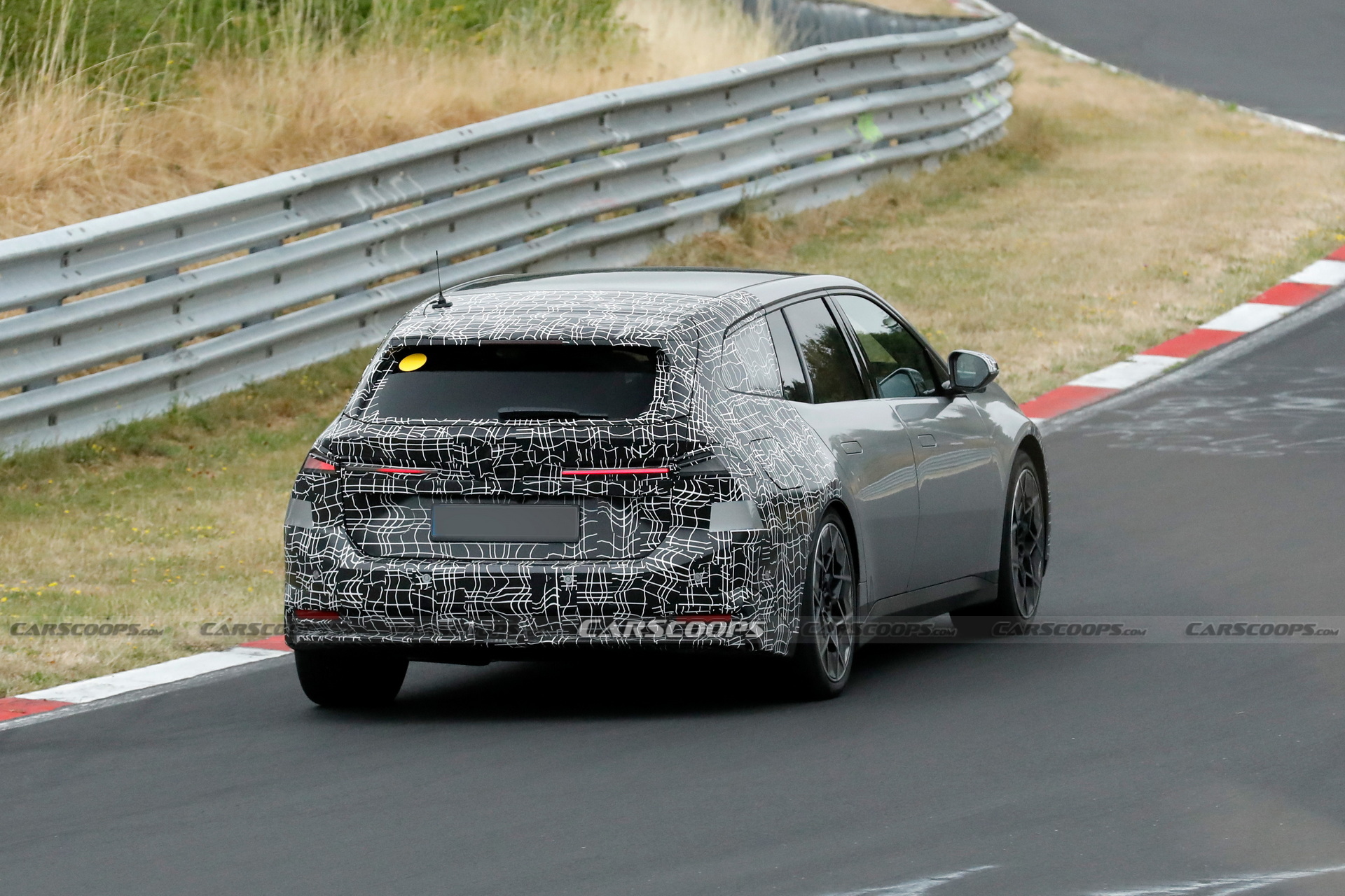 i3 Touring prototype, side