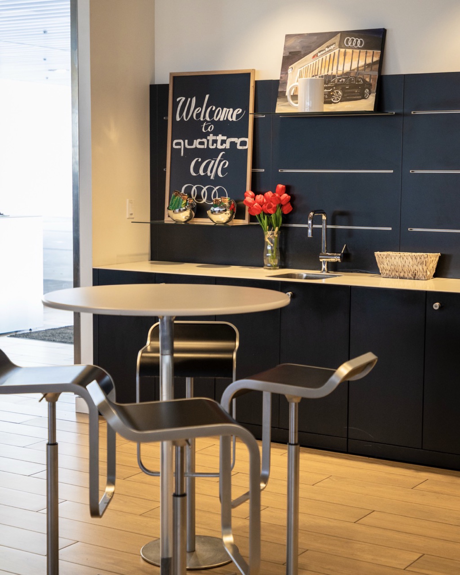 Service cafe at Audi Baton Rouge